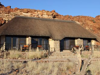 Twyfelfontein Lodge - Zimmer aussen Twyfelfontein Lodge - Zimmer aussen