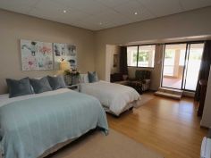Boutique Guesthouse Mariental - 3 Bettzimmer