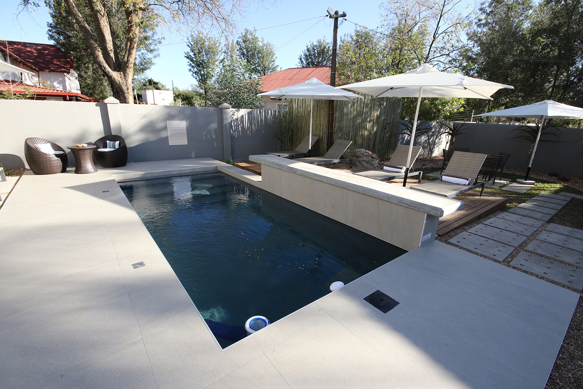 Elegant Guesthouse - Swimming Pool