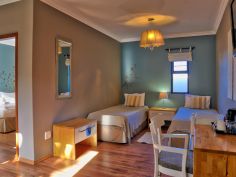 Namib Guesthouse - Familienzimmer