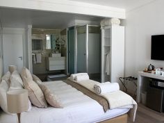 Swakopmund Luxury Suites, Luxury
