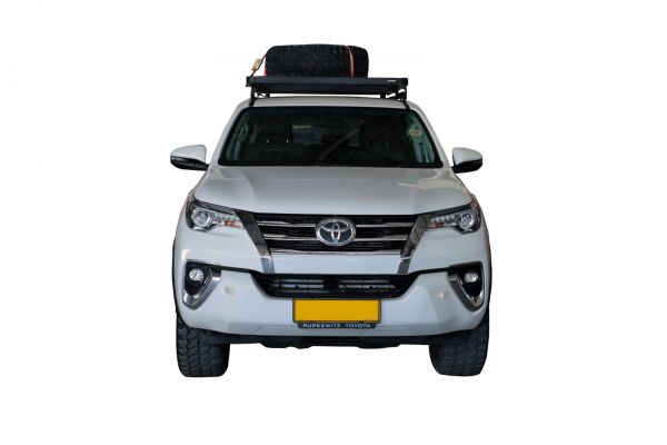 SUV Toyota Fortuner 4x4 2.8L GD (Automat)