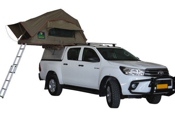 Toyota Hilux Double Cab 2.4 (Automat) mit Campingausrüstung für 2 Personen
