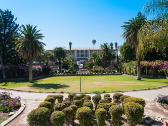 Tintenpalast und Park, Windhoek, Namibia; Tintenpalast und Park, Windhoek, Namibia;