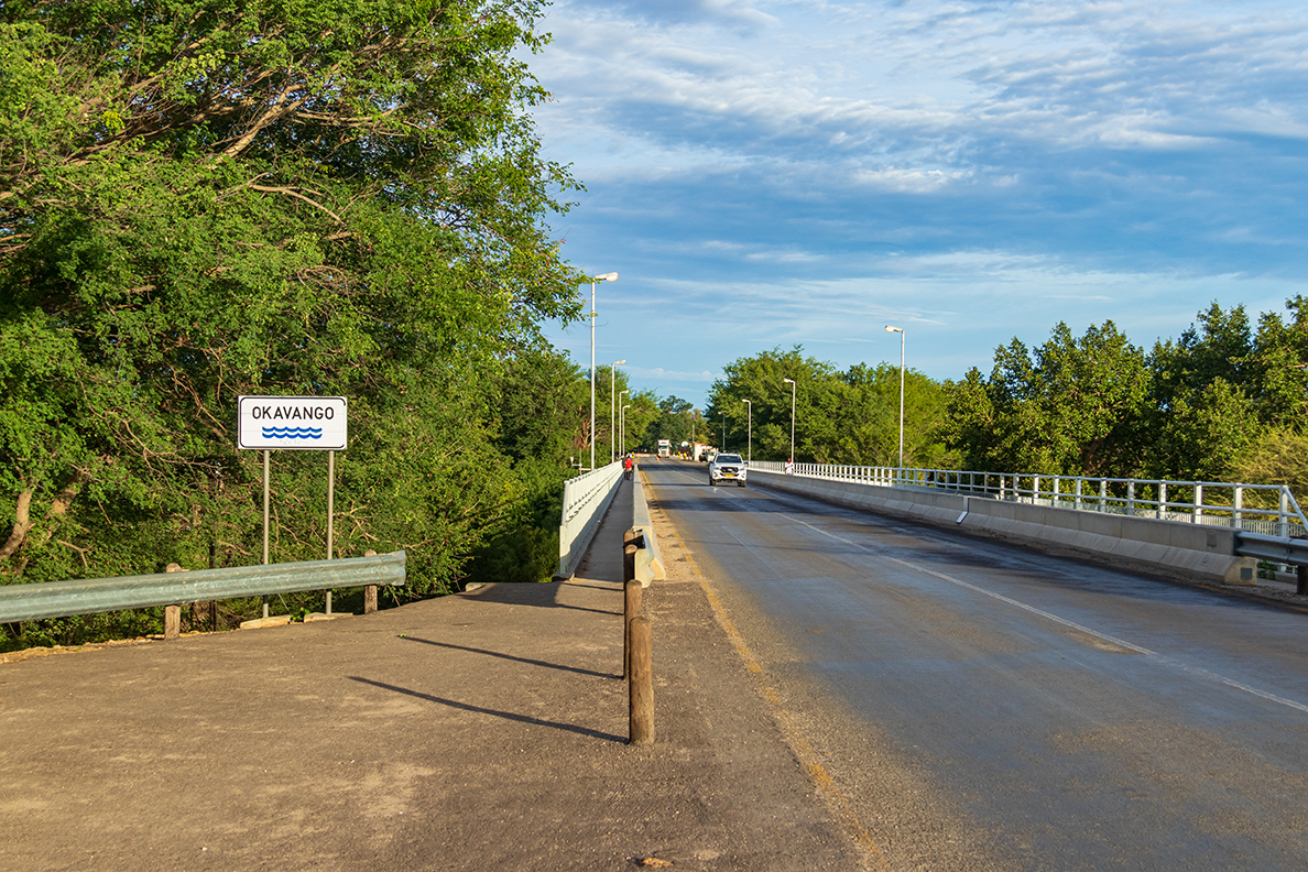 Caprivi - Brücke über den Okavango