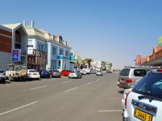 Umfassendes Namibia - Hauptstrasse in Swakopmund