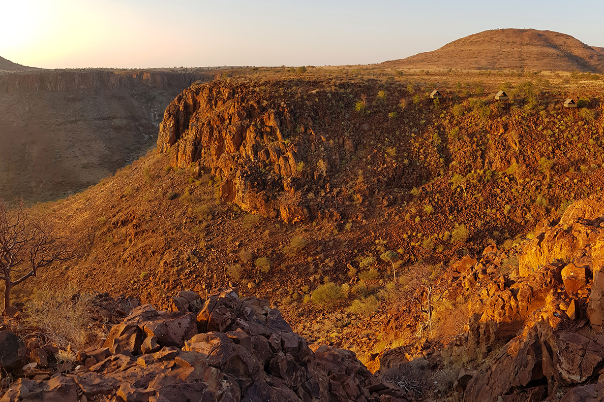 Etendeka Walking Trail - grandiose Aussicht