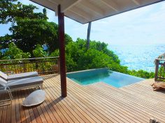 Carana Beach Hotel - Ocean View Pool Chalet