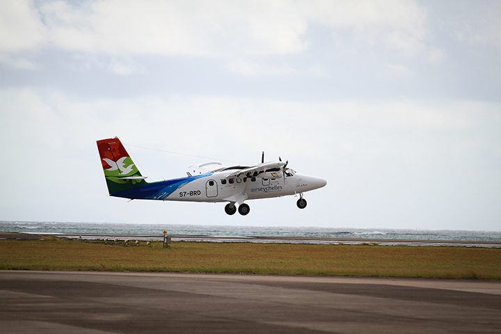 Praslin - Island Hopping mit Air Seychelles