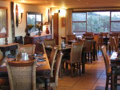 Crawfords Beach Lodge - Restaurant