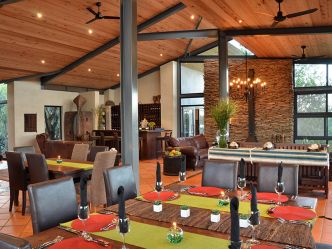 Greenfire Game Lodge - Speiseraum Greenfire Game Lodge - Speiseraum