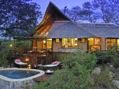 Lukimbi Safari Lodge - Premier Suite