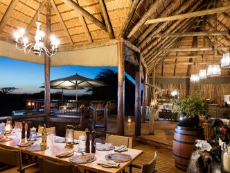nThambo Tree Camp - Speiseraum nThambo Tree Camp - Speiseraum