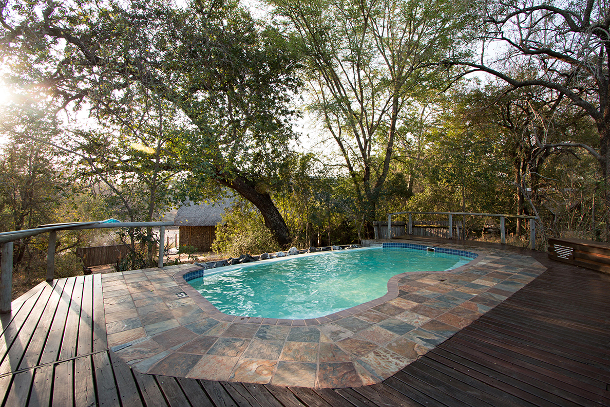 Rhino Post Safari Lodge