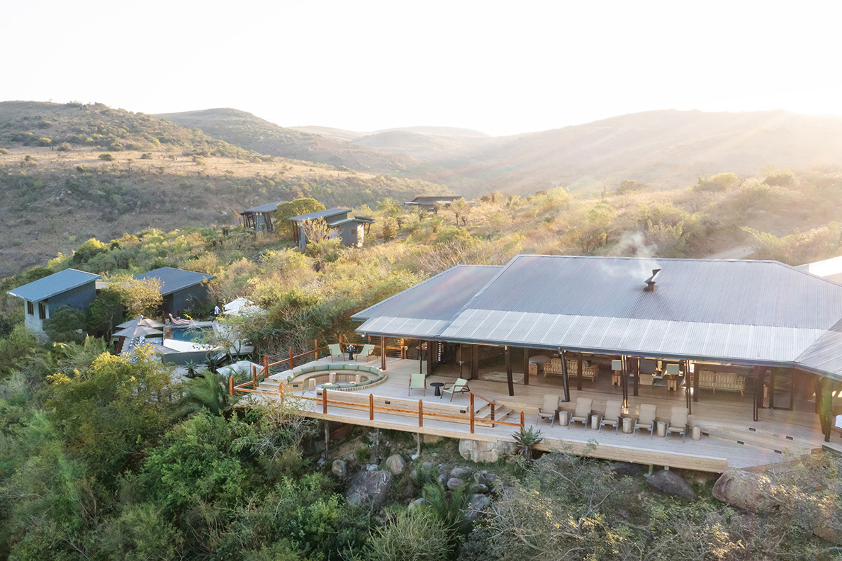 Rhino Ridge Safari Lodge
