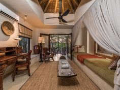 Sabi Sabi Bush Lodge - Luxury Suite