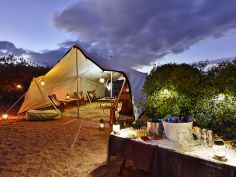 Sanbona Explorer Camp - Lounge