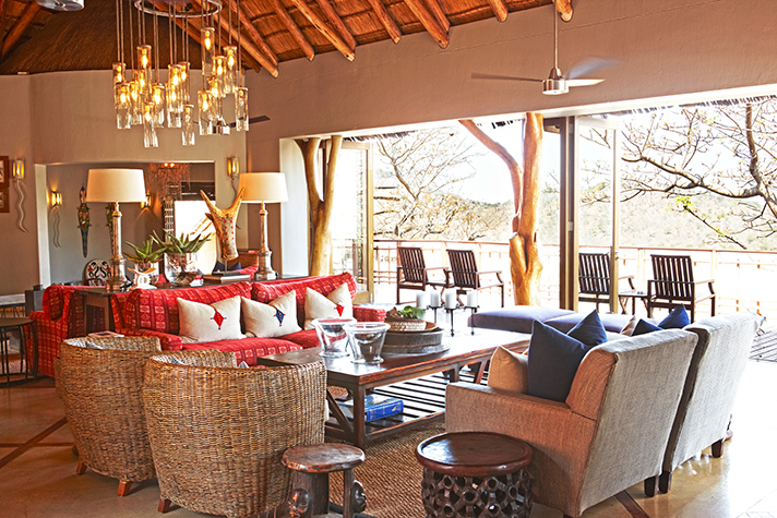 Thanda Safari Lodge, Lounge im Hauptbereich