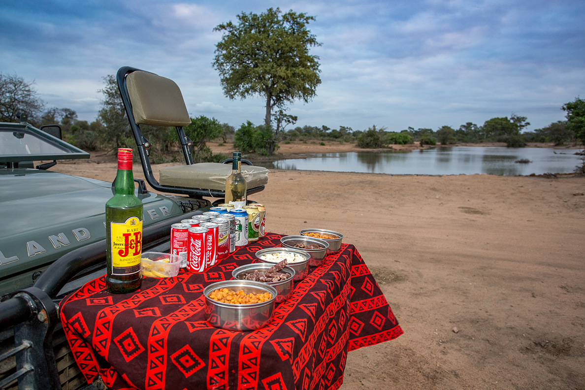 Umlani Bushcamp - Sundowner Drink