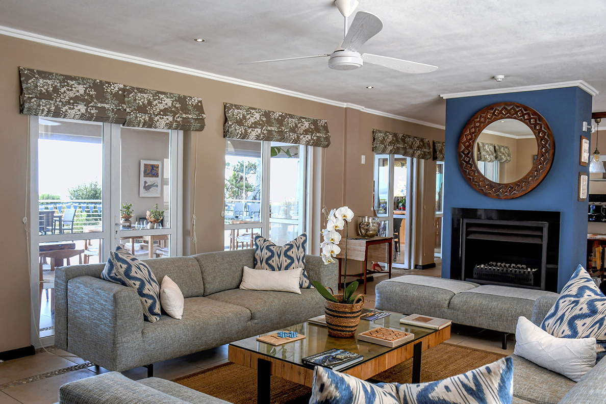 Abalone Guest Lodge