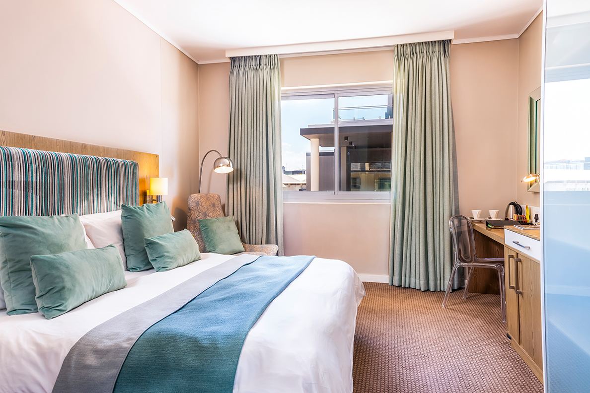 aha Harbour Bridge Hotel &amp; Suites