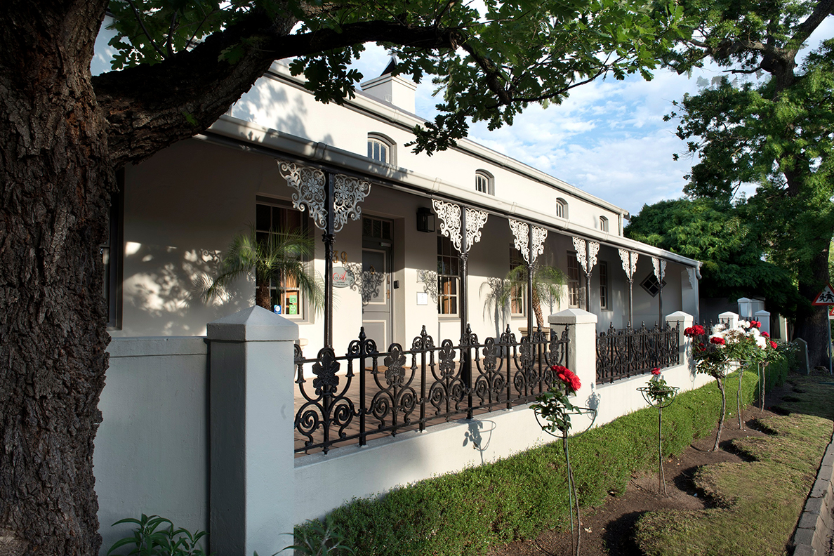 Avondrood Guesthouse