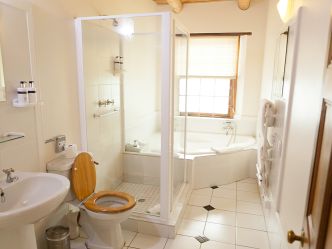 Basse Provence, Franschhoek - Standardzimmer Basse Provence, Franschhoek - Standardzimmer