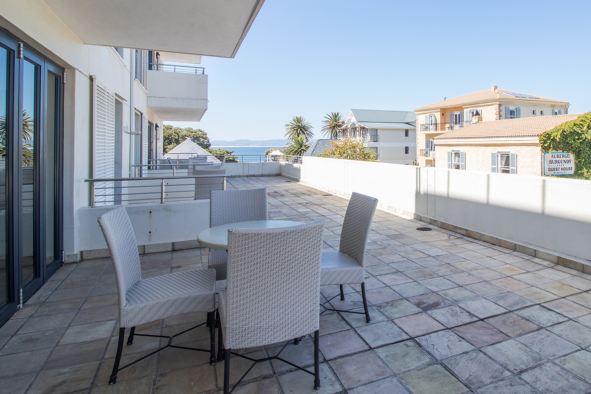 Harbour Square Hotel - Classic Suite Balkon