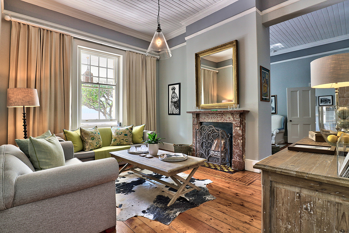 Parker Cottage - Lounge