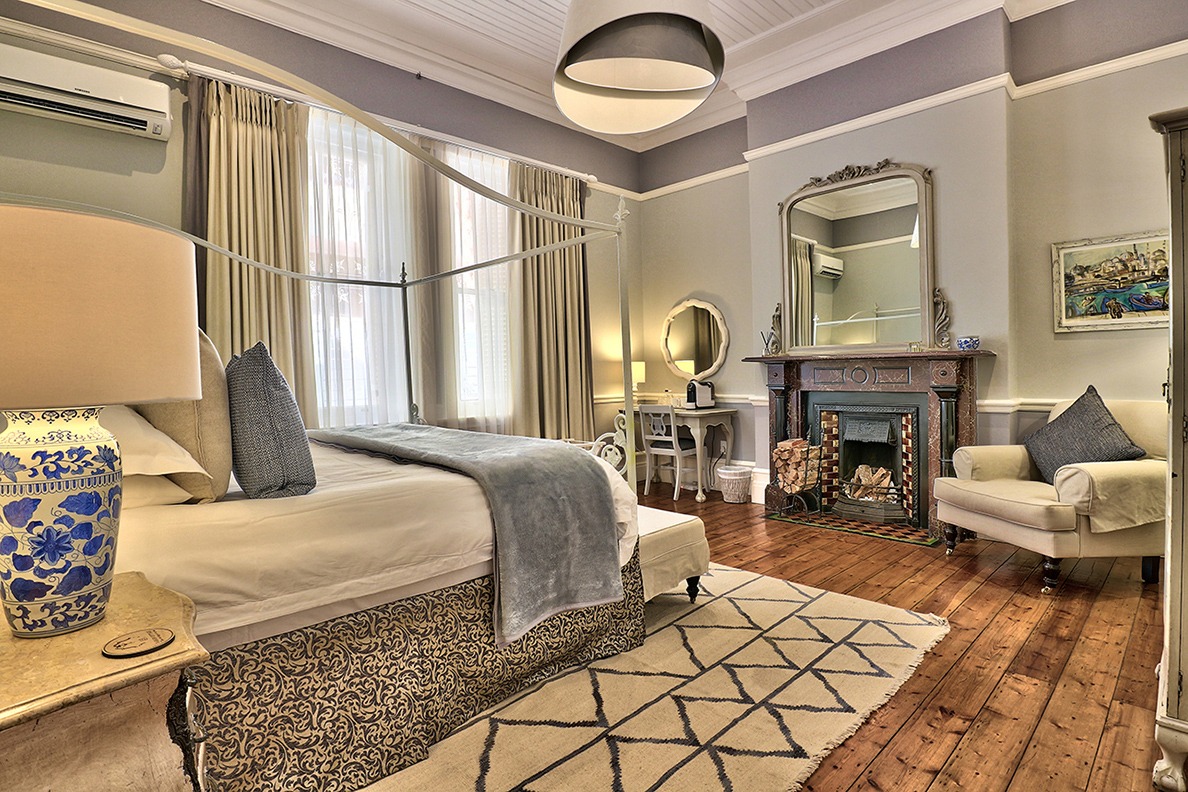 Parker Cottage - Von Veh Zimmer (Fantastic Room)