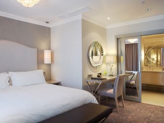 Queen Victoria Hotel, Executive Suite Queen Victoria Hotel, Executive Suite