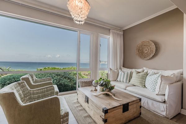 Robberg Beach Lodge