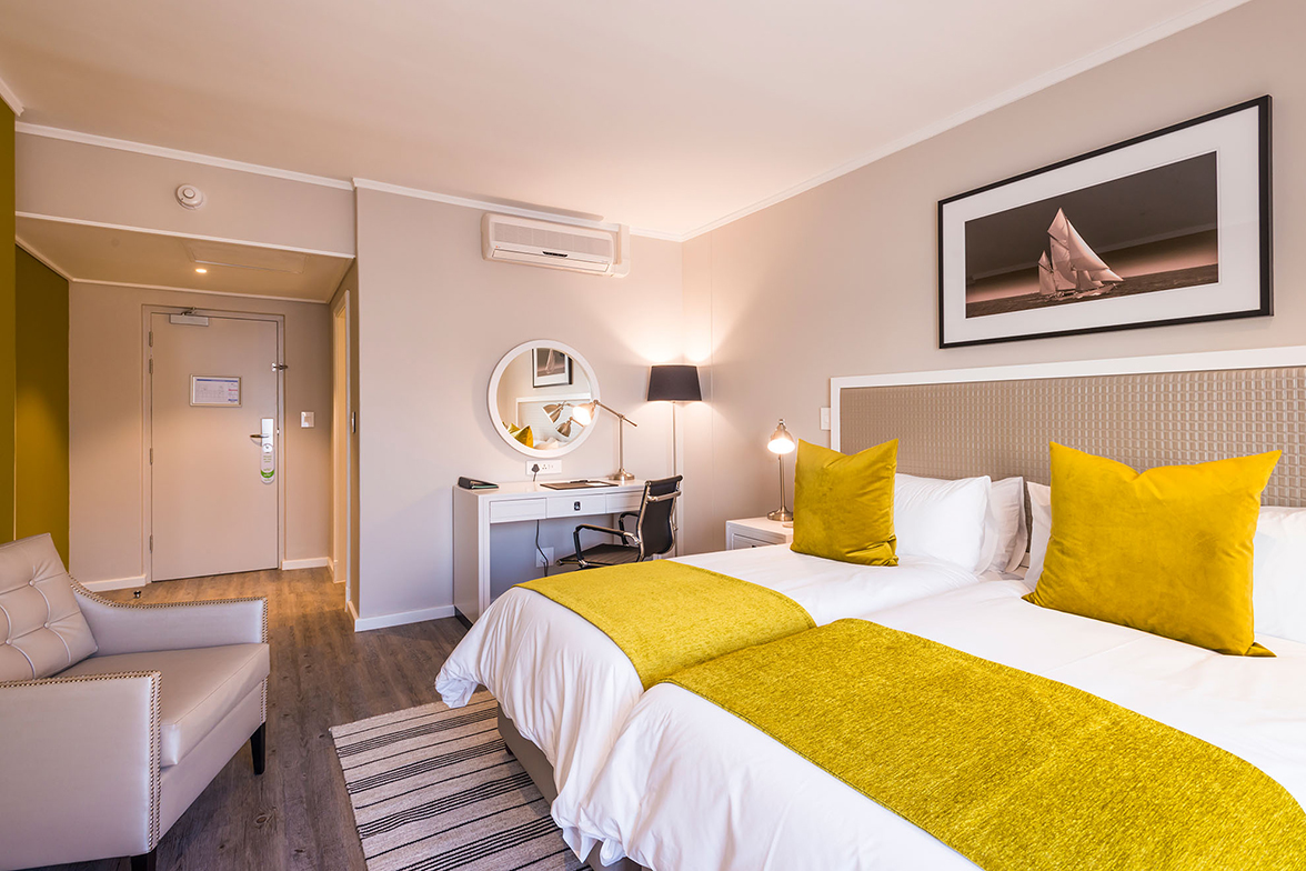 Simons Town Quayside Hotel