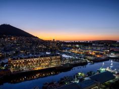 The Silo Hotel, Cape Town - Aussicht auf die V&A Waterfront