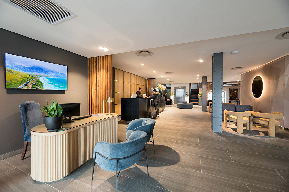 V &amp; A Waterfront Hotel - Lounge