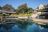 Arusha Villa - Pool mit Terrasse