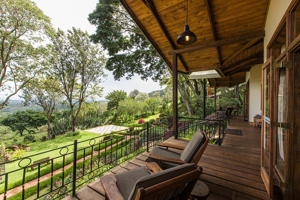 Gibb's Farm - Bustani House, Terrasse der Suiten