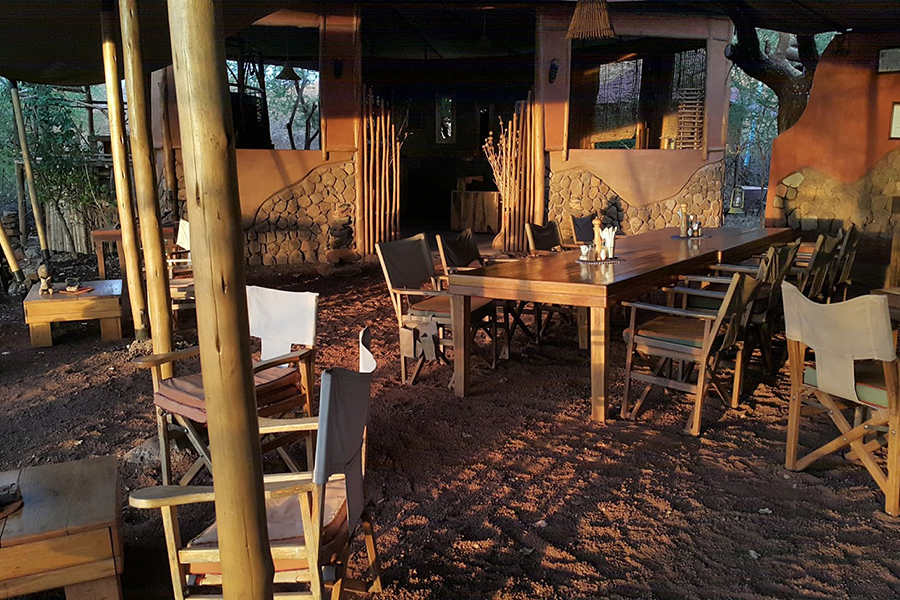 Isoitok Manyara Camp - Speiseraum