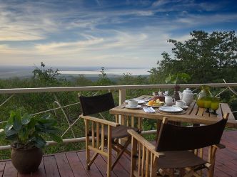 Kirurumu Manyara Lodge - Aussicht auf den Lake Manyara Kirurumu Manyara Lodge - Aussicht auf den Lake Manyara