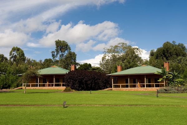 Tloma Lodge