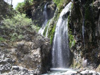 Lake Natron - Wanderung zum Wasserfall Lake Natron - Wanderung zum Wasserfall