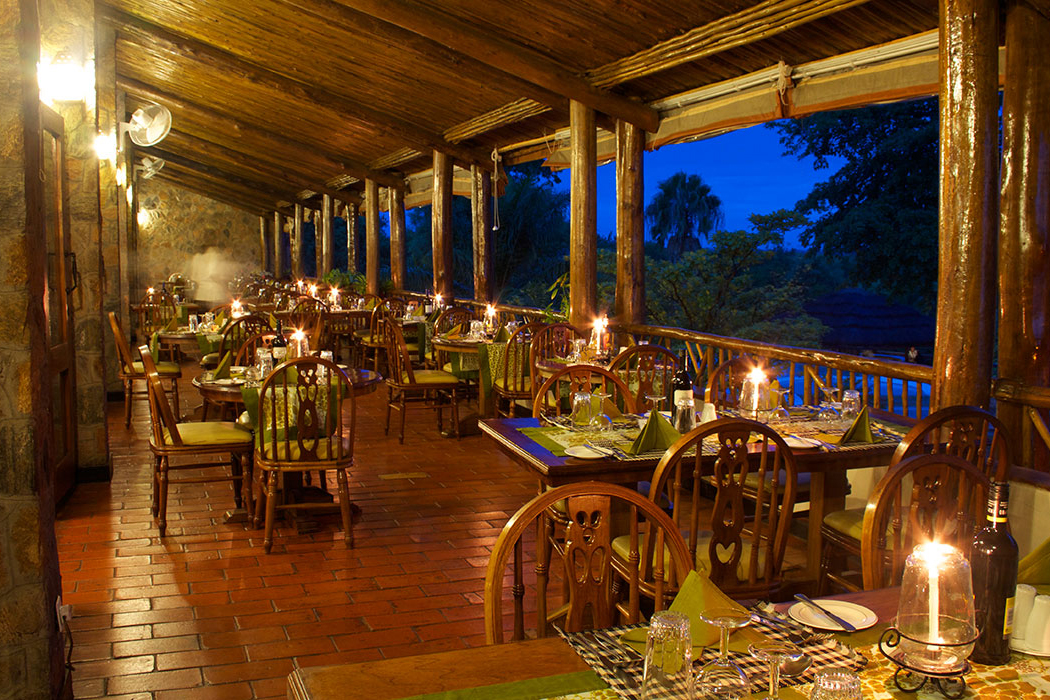 Paraa Safari Lodge - Dinner