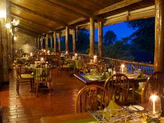 Paraa Safari Lodge - Dinner