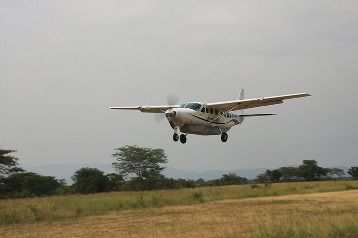 Kidepo Valley National Park - Anflug im Kleinflugzeug