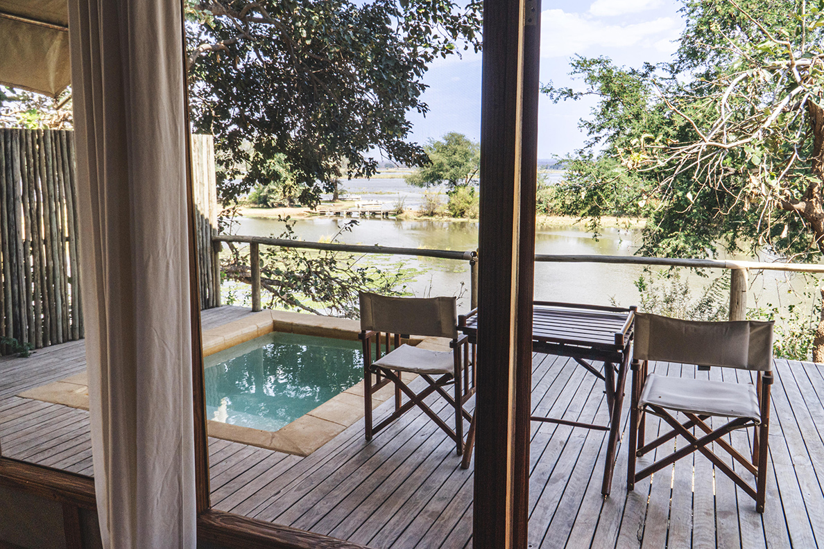 Anabezi Camp