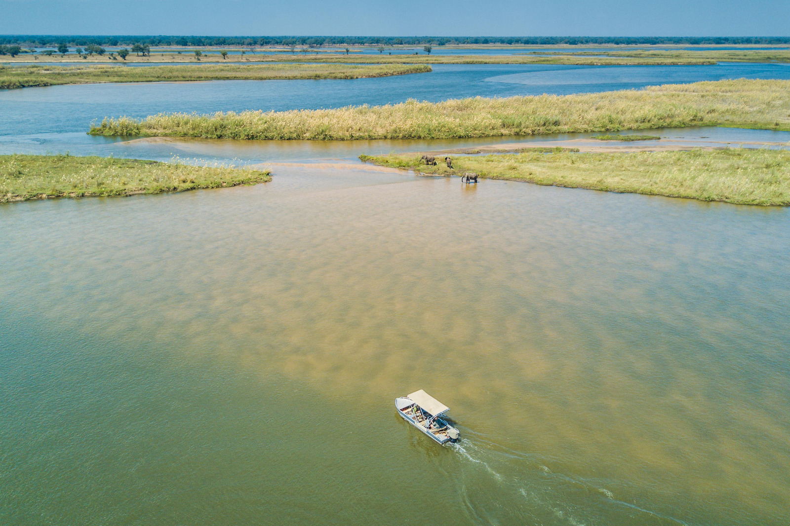 Chiawa Camp - Bootsausflug auf dem Zambezi