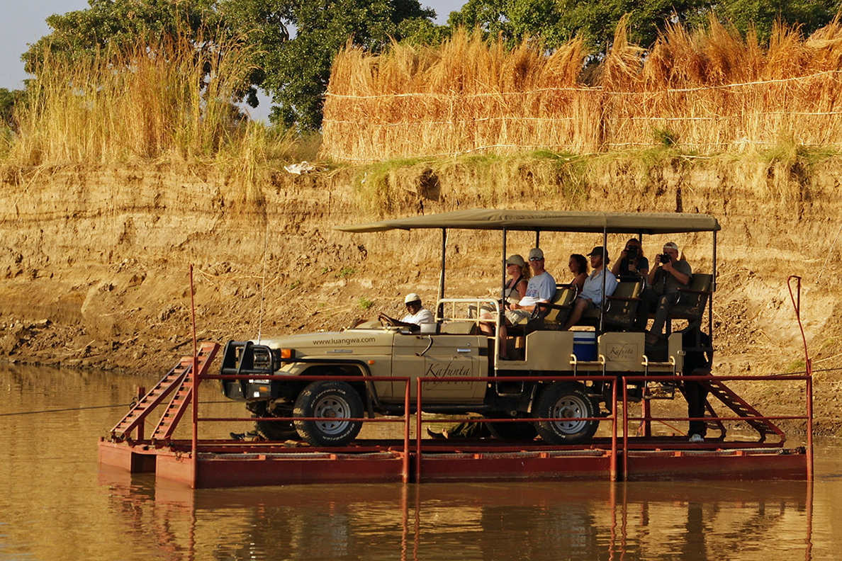 Kafunta River Lodge