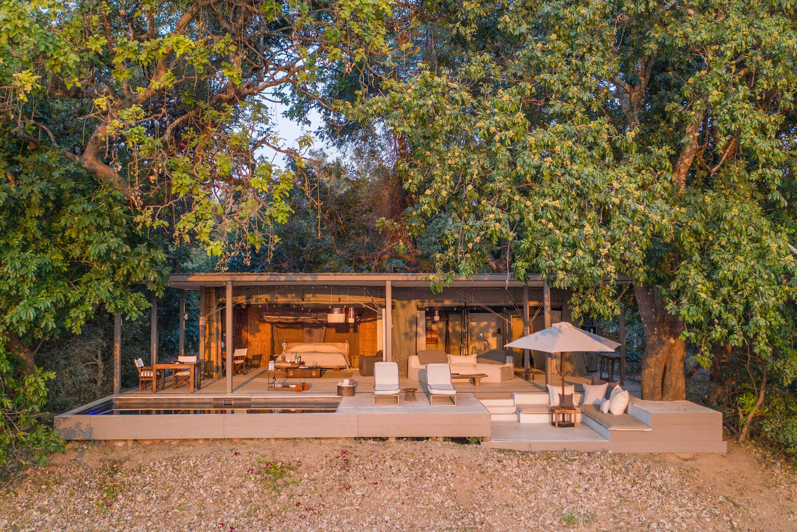 Chinzombo Camp - Zelt-Villa