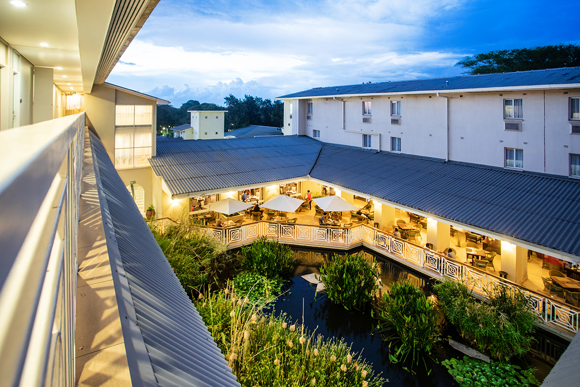 Southern Sun Ridgeway Hotel
