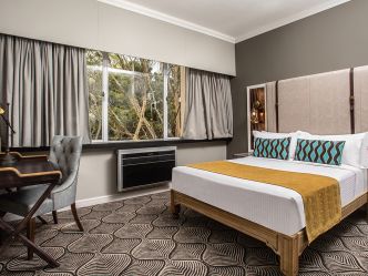 Southern Sun Ridgeway Hotel - Standard Zimmer Southern Sun Ridgeway Hotel - Standard Zimmer